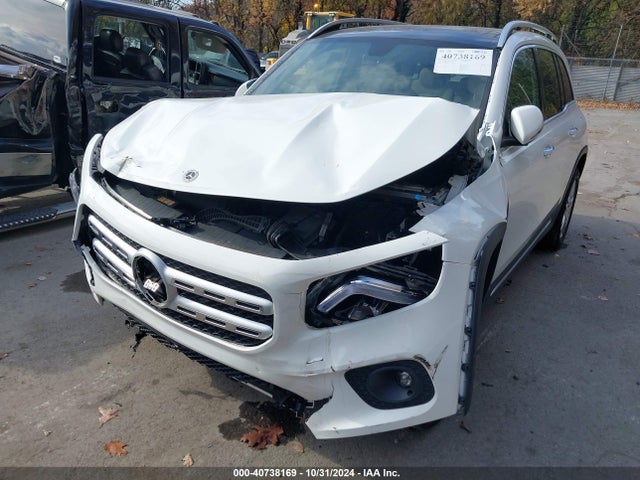 W1N4M4HB6NW197157 Mercedes-Benz Glb 250 4matic