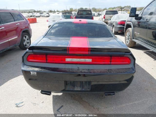 2C3CDYAG1EH142554 Dodge Challenger Rallye Redline