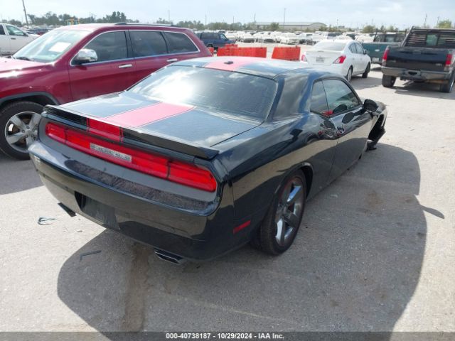 2C3CDYAG1EH142554 Dodge Challenger Rallye Redline