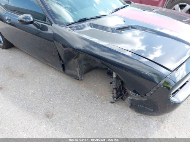 2C3CDYAG1EH142554 Dodge Challenger Rallye Redline