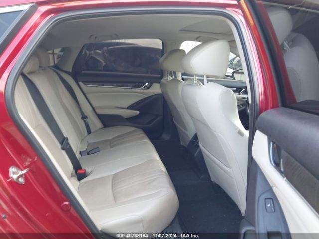 1HGCV1F98JA139588 Honda Accord Touring