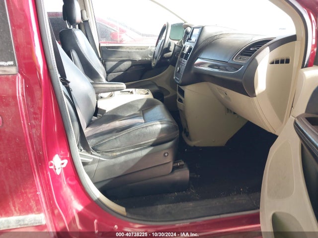 2C4RC1BG1ER125858 Chrysler Town & Country Touring