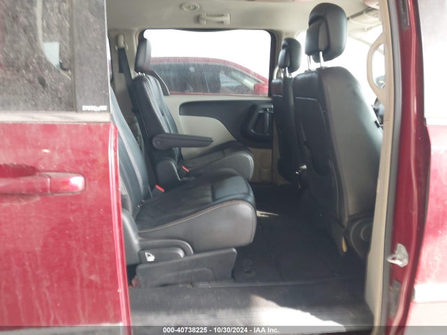 2C4RC1BG1ER125858 Chrysler Town & Country Touring