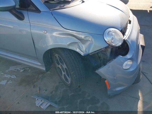 2015 FIAT 500E 3C3CFFGE0FT503091 Photo 5