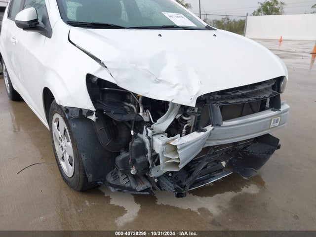 Chevrolet Sonic Ls Auto 2014 1G1JA6SH5E4237339 Image 6
