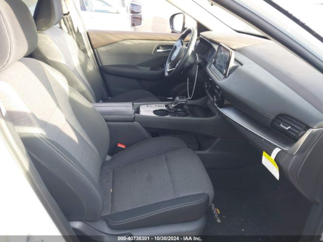 5N1BT3BA8PC754632 Nissan Rogue Sv Fwd