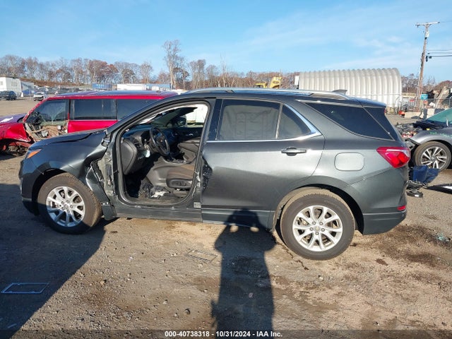 2GNAXUEV5K6226077 Chevrolet EQUINOX LT