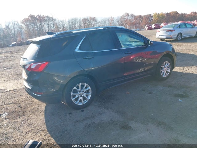 2GNAXUEV5K6226077 Chevrolet EQUINOX LT