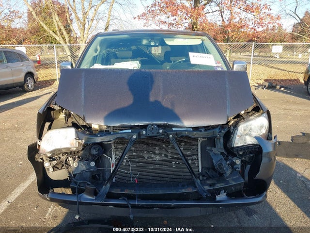 2C4RC1JG8FR699909 Chrysler Town & Country Limited