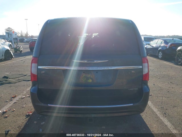 2C4RC1JG8FR699909 Chrysler Town & Country Limited