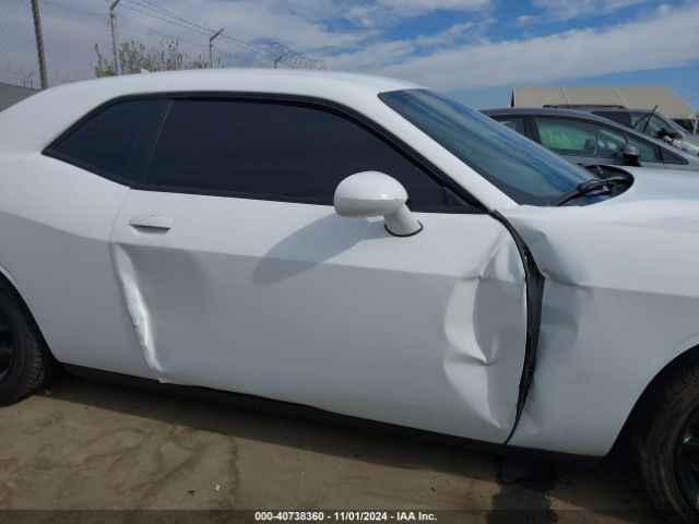 2C3CDZAG8GH323336 Dodge Challenger Sxt Plus