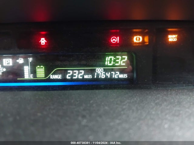 Toyota Prius V Two 2014 JTDZN3EU3E3334101 Image 15