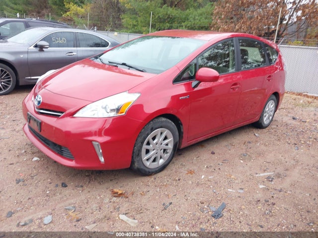 Toyota Prius V Two 2014 JTDZN3EU3E3334101 Image 2