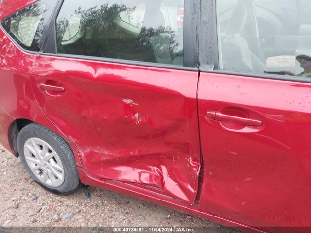 Toyota Prius V Two 2014 JTDZN3EU3E3334101 Image 6