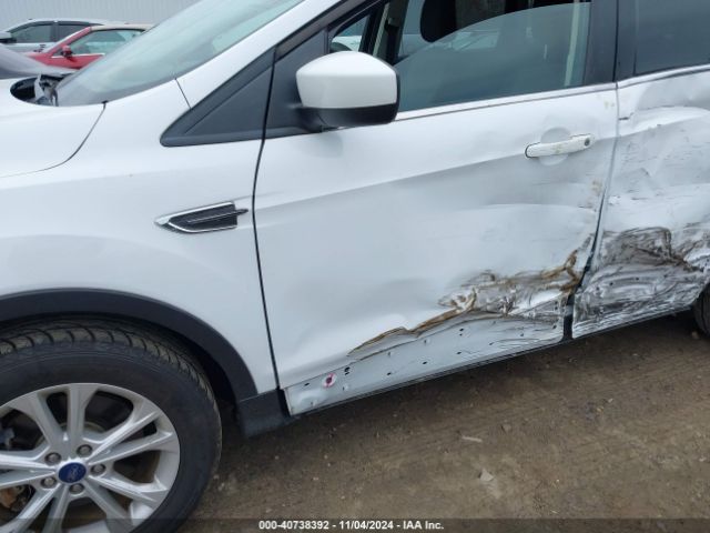 1FMCU9GD3JUD25309 Ford ESCAPE SE