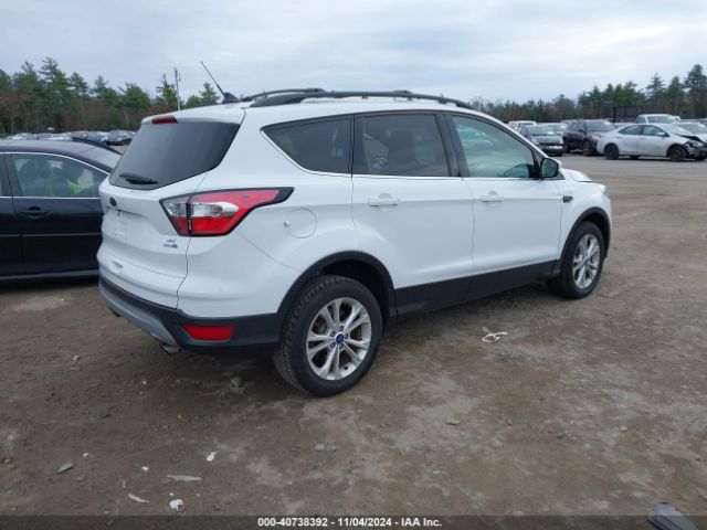1FMCU9GD3JUD25309 Ford ESCAPE SE