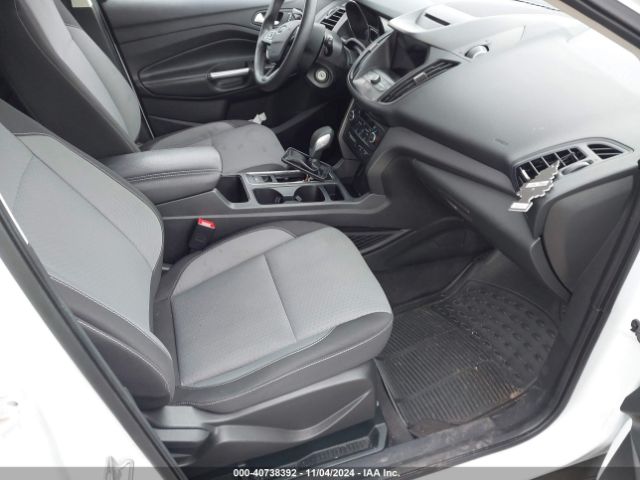 1FMCU9GD3JUD25309 Ford ESCAPE SE