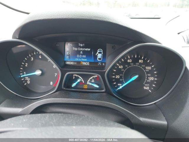 1FMCU9GD3JUD25309 Ford ESCAPE SE