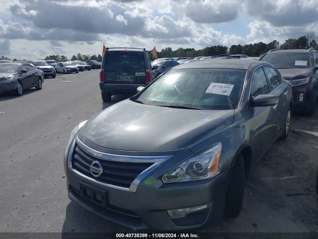 Nissan Altima 2.5 S 2014 1N4AL3AP1EC410648 Image 2