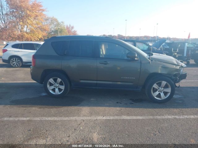 1C4NJDEB0FD258797 Jeep Compass Latitude