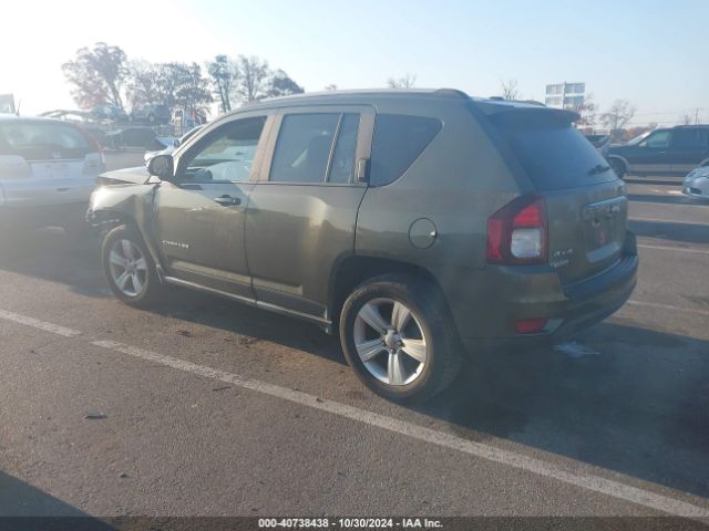 1C4NJDEB0FD258797 Jeep Compass Latitude