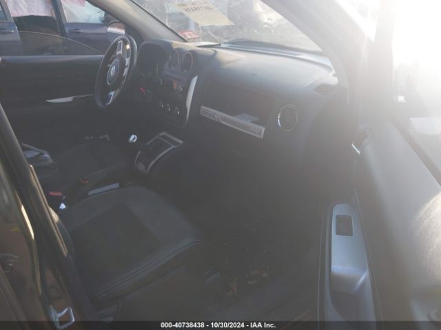 1C4NJDEB0FD258797 Jeep Compass Latitude