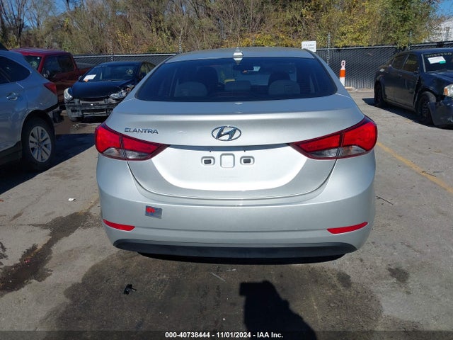 Hyundai ELANTRA SE 2016 5NPDH4AE8GH735799 Image 16