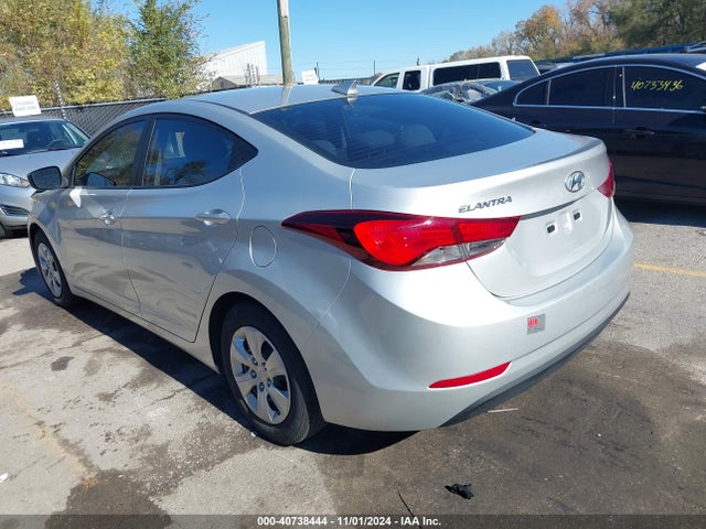 Hyundai ELANTRA SE 2016 5NPDH4AE8GH735799 Image 3