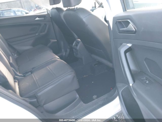 3VV2B7AX8JM002179 Volkswagen Tiguan 2.0t Se/sel