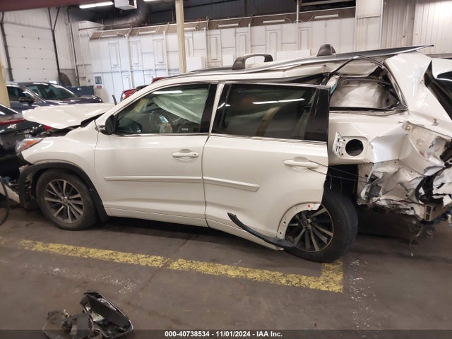 Toyota Highlander Xle 2017 5TDJZRFH5HS363236 Image 15