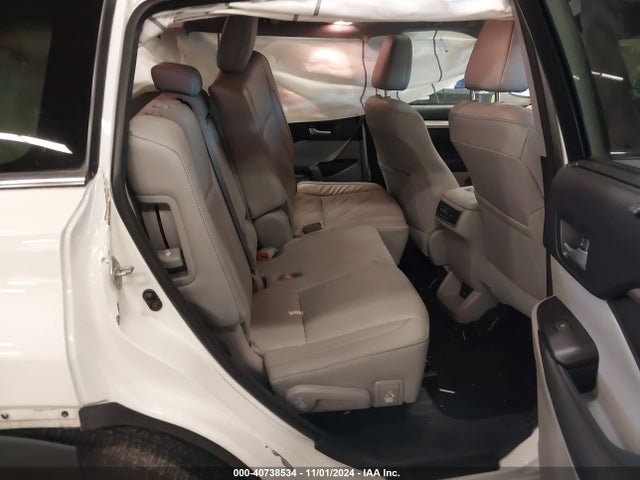 Toyota Highlander Xle 2017 5TDJZRFH5HS363236 Image 8