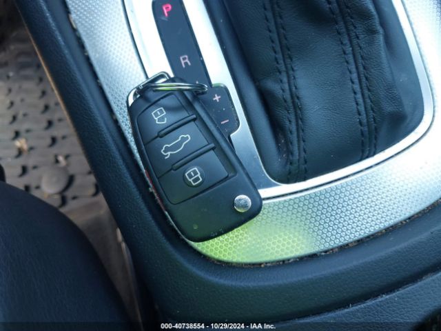 WA1EFCFS0GR008808 Audi Q3 2.0t Premium Plus