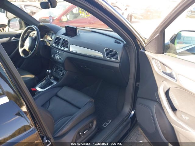 WA1EFCFS0GR008808 Audi Q3 2.0t Premium Plus