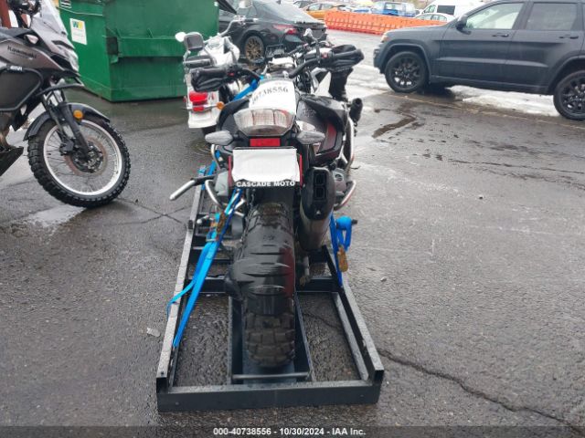 2022 BMW R 1250 WB10M1306N6G11189 Photo 5