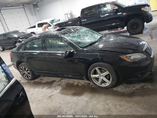 Chrysler 200 Limited 2014 1C3CCBCG9EN186905 Image 13
