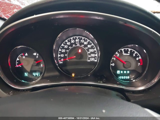 Chrysler 200 Limited 2014 1C3CCBCG9EN186905 Image 7