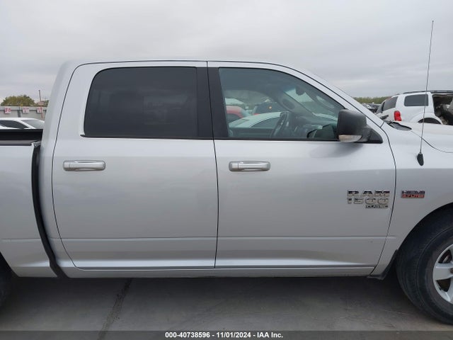 1C6RR6LT1KS549145 RAM 1500 Classic Slt  4x2 5'7 Box