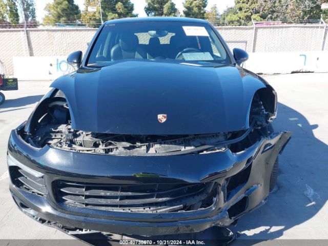 WP1AA2A28HKA83737 Porsche Cayenne Platinum Edition