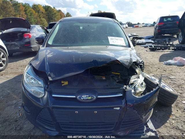 Ford FOCUS SE 2014 1FADP3K23EL222881 Image 12