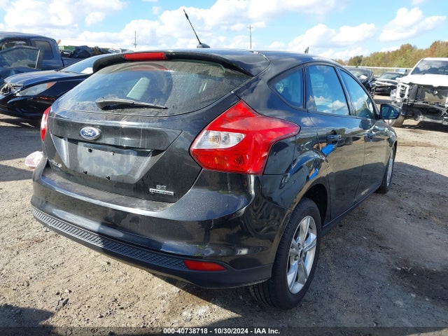 Ford FOCUS SE 2014 1FADP3K23EL222881 Image 4