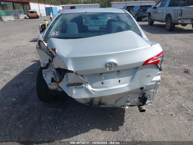 Toyota COROLLA LE 2018 2T1BURHE8JC118807 Image 18