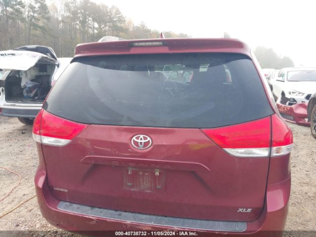 5TDYK3DC4ES500833 Toyota Sienna Xle/limited