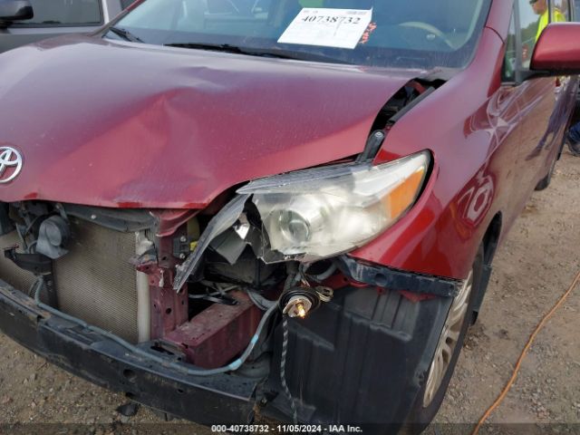 5TDYK3DC4ES500833 Toyota Sienna Xle/limited