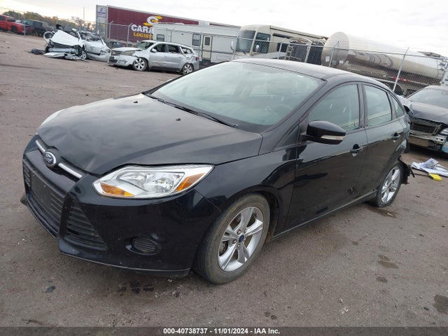 Ford FOCUS SE 2014 1FADP3F29EL196636 Image 2