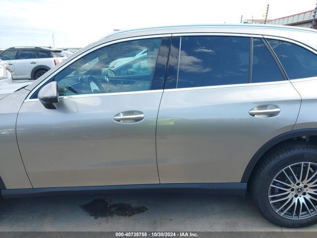 W1NKM4GB5RF177402 Mercedes-Benz Glc 300 Suv