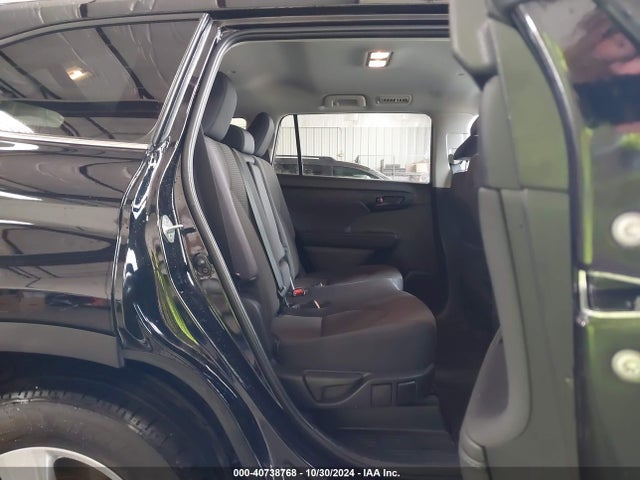 5TDKDRAH6PS501357 Toyota Highlander Le