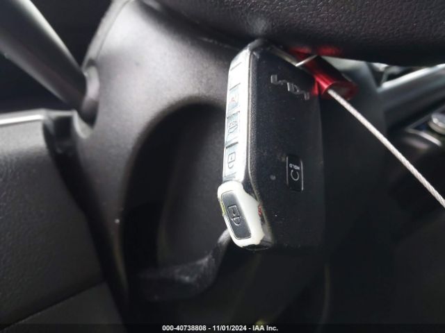 5XXG14J23NG097204 KIA K5 LXS