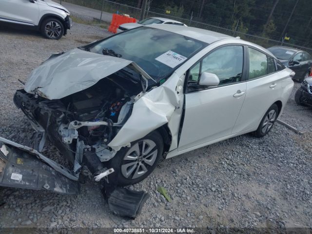 JTDKARFU9H3035019 Toyota Prius Four