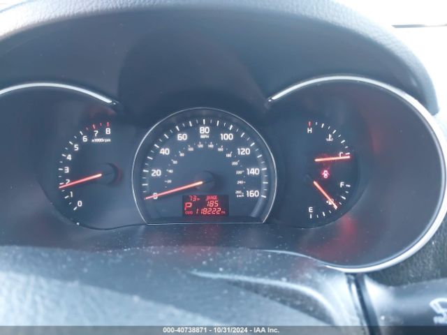 5XYKT3A63EG463823 KIA SORENTO LX