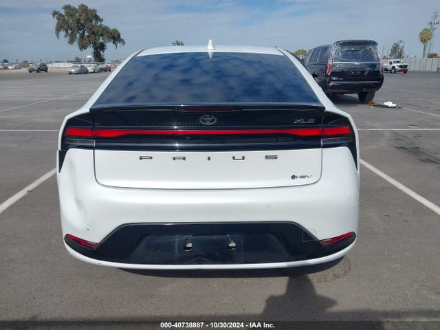 Toyota PRIUS XLE 2024 JTDACAAU2R3020765 Image 16